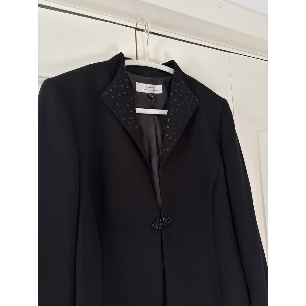 Tahari Black Beaded Lapel Blazer Size 14 - Picture 3 of 11